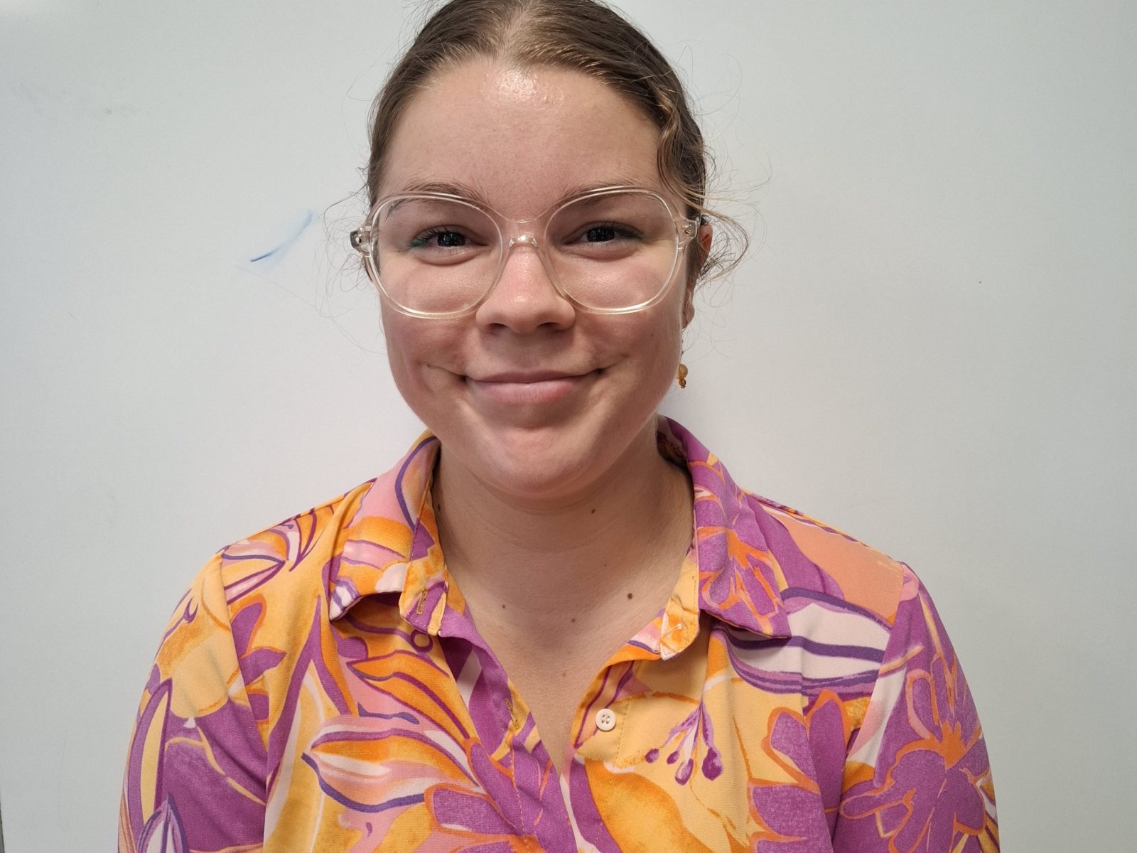 Madame Clotilde - Professeur de langues P4